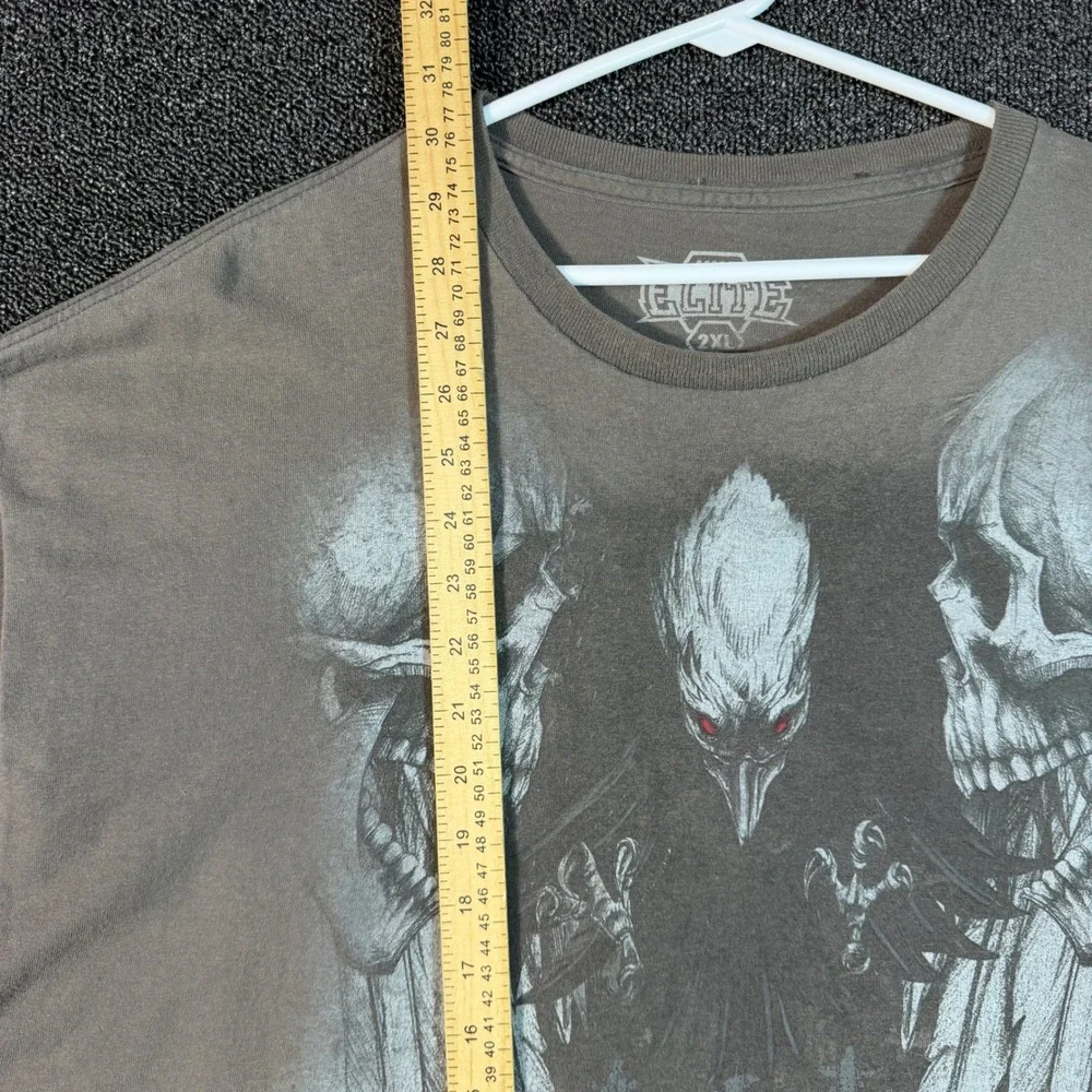 MMA Elite Men's 2XL Gray Graphic T-Shirt Skulls Eagle Graphic Goth Grunge Y2K
